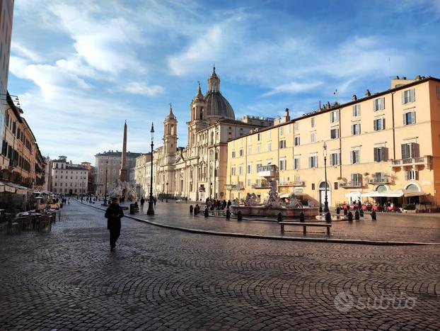 300 mq dietro piazza Navona