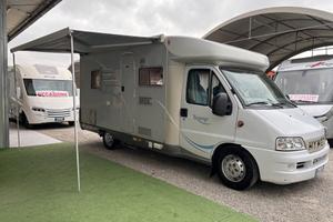 HYMER TRAMP 575 -Semintegrale letto alla francese 