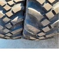 Coppia di pneumatici seminuovo 45 65 22.5
