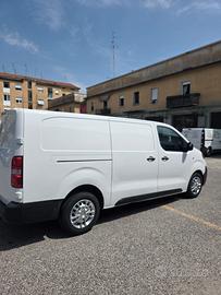 Opel Vivaro Passo lungo 2.0 Prezzo compreso Iva