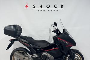 Honda Integra 750S