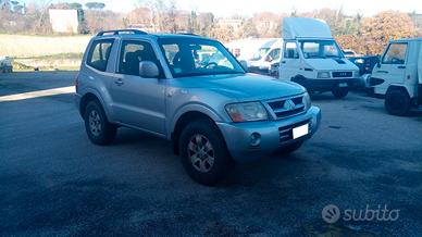 Mitsubishi Pajero III 3.2 16V DID 160CV 3p. GLX