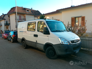 Iveco Daily 6 posti