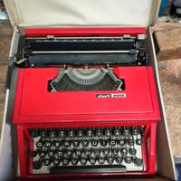 macchina da scrivere Olivetti DORA