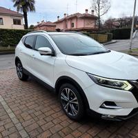 Nissan Qashqai 1.2 DIG-T Visia