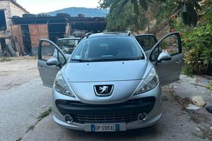 Peugeot 2007