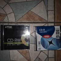 2 cd: 1 cd-r (coop) e 1 cd-rw (tdk)