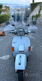 Piaggio Vespa 125 PX
