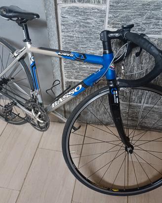 Bicicletta da corsa Basso Ultegra Ruote Mavic