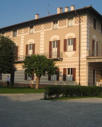Bilocale in villa d'epoca
