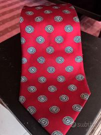 Cravatta Hermès in pura seta