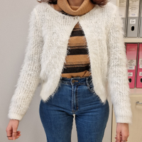 Cardigan "peloso" color bianco