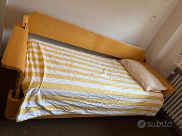 Divano letto a castello