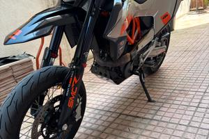 Ktm 690 smc-r 2020