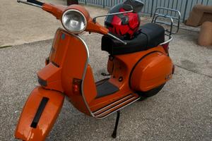 Vespa 125 arcobaleno