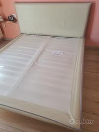 LETTO MATRIMONIALE TESTATA IN PELLE