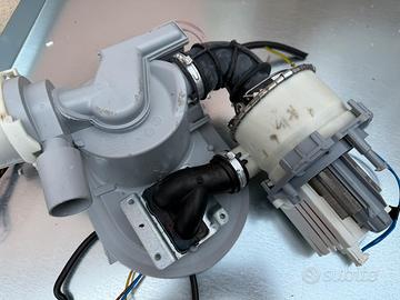 Lavastoviglie Indesit Per Ricambi DEA603-S