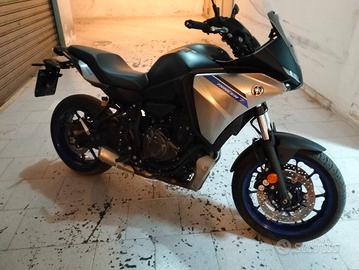 Yamaha tracer 7 