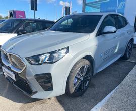 BMW iX2 xDrive 30 e Msport