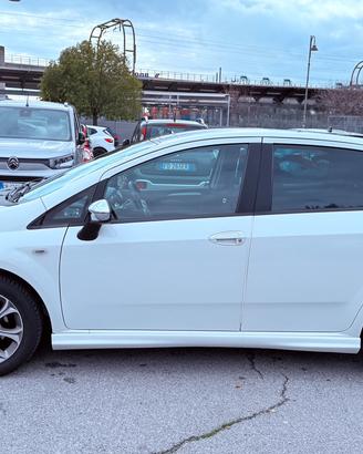 Fiat punto 1.3 mjet full optional