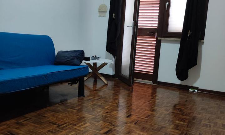 Trivano centralissimo arredato