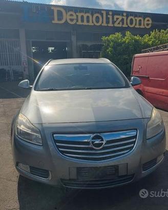 RICAMBI USATI OPEL INSIGNIA ANNO 2011