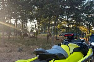 SEADOO RXT-X GIALLA FLUO (3 POSTI)