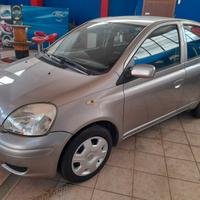 Toyota Yaris 1.0i 16V cat 5 porte Sol '03