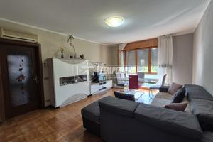 Quadrilocale, Piazza Marie Curie 5, Centro, Collec