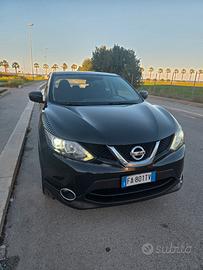 nissan qashqai 1.5 110cv