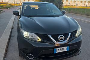 nissan qashqai 1.5 110cv