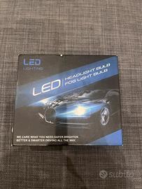 Set 2 lampadine LED H7 per fari auto