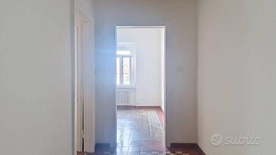 Appartamento di 90 m² con 3 locali a Rho