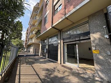 NEGOZIO A CASTELLANZA