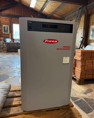 Batteria Fronius e 2 inverter symo Hybrid