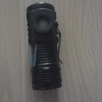 torcia a led carica USB 