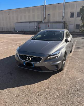 2017 Volvo V40 D2 R-Design prezzo trattabile