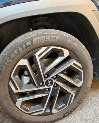 Gomme estive Michelin Primacy 4 235/50R19 dot1325