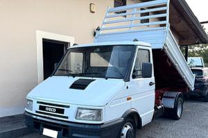 IVECODAILY 35-8 RIBALTABILE TRILATERALE