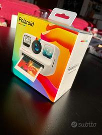 Polaroid Go + cartucce (tutto imballato)
