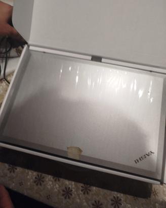 PC portatile usato pochissime volte 