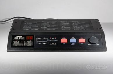 Sequencer MIDI Yamaha QX21