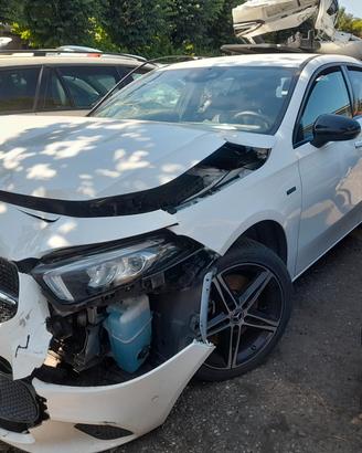 MERCEDES CLASSE A 250E 2020