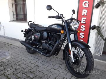 Royal Enfield Classic 350 Stealth Black