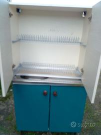 mobile cucina con scolapiatti