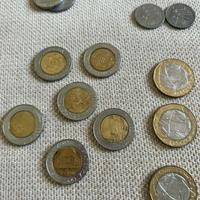 Varie monete italiane dal 1950 al 2000
