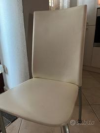 4 sedie ecopelle usate