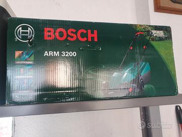 Vendessi taglia erba .