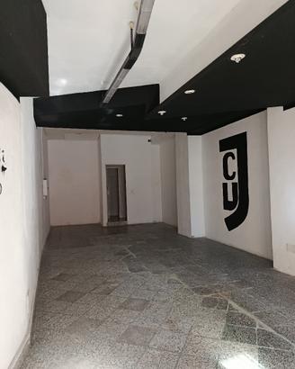 Locale per negozio/ufficio 41 mq