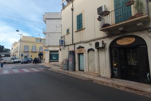 Locale commerciale centralissimo